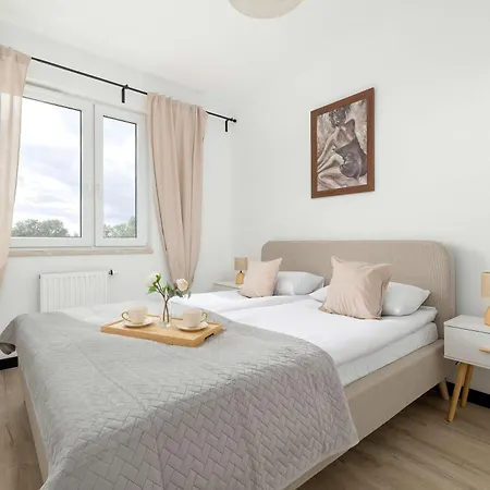 Apartamento Modern With A Balcony A Place To Work By Renters *